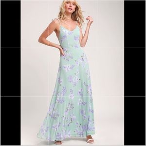 LULUS SAGE GREEN FLORAL PRINT MAXI DRESS